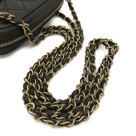 CHANEL Quilted Matelasse Lambskin Chain Shoulder Camera Bag Black leather gold - Picture 5 of 16
